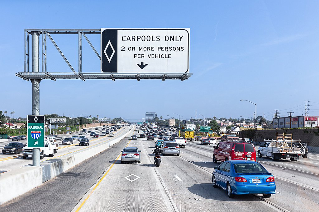 1 - LOS ANGELES - SULLE STRADA DELLA CALIFORNIA .jpg